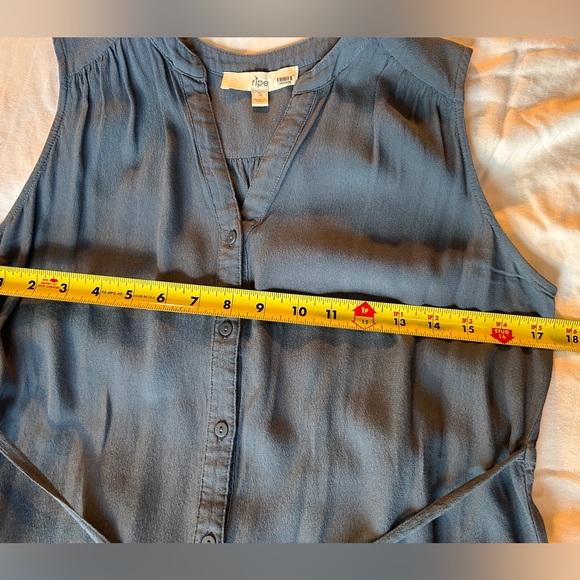 Ripe April Maternity and Nursing Blouse - Picture 5 of 8